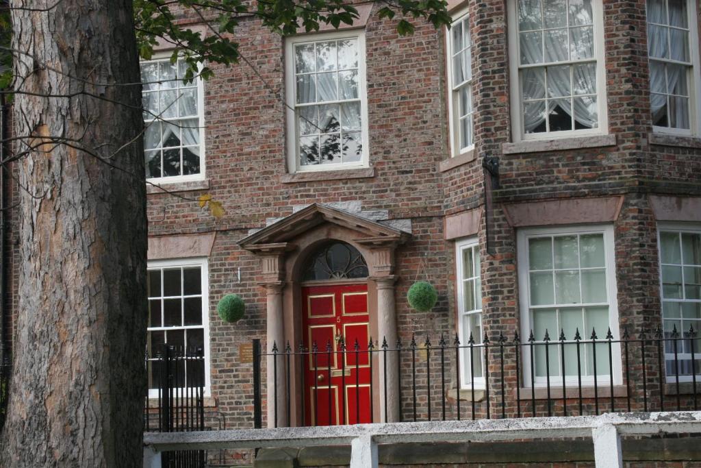 Sir William Fox Town House Hotel South Shields Extérieur photo
